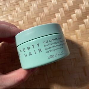 Fenty Hair The Richer One Moisture Repair Hair Mask - Mint Green